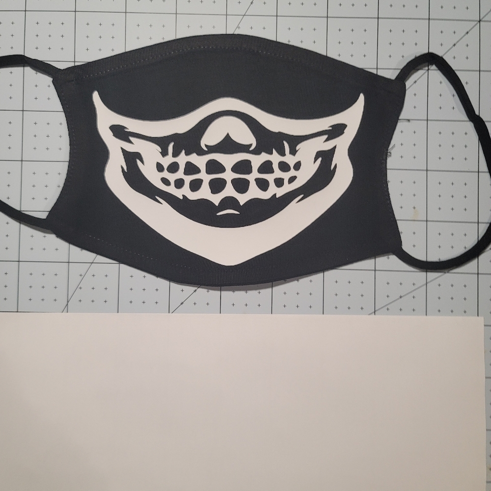 Mask 😷 - Picture 4 of 7